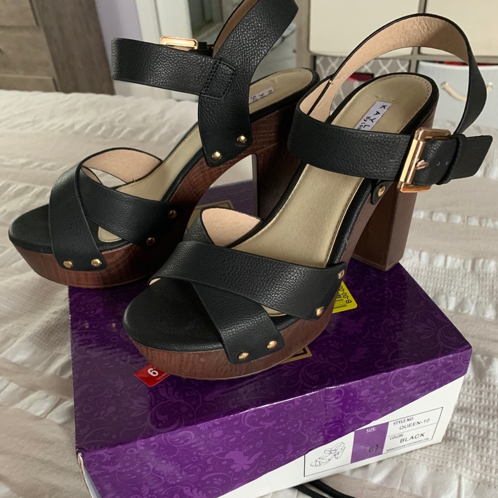 high sandals Black